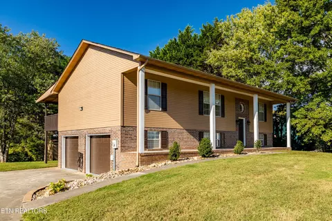 4147 Franklin Hill Blvd, Maryville, TN 37804