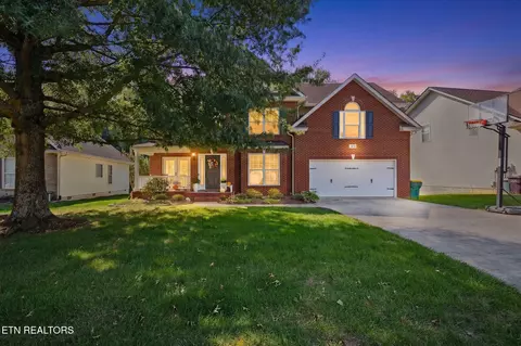 2019 Fall Haven Ln, Knoxville, TN 37932