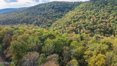 Apache Rd, Jamestown, TN 38556 photo 2