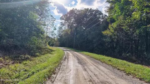 Apache Rd, Jamestown, TN 38556 photo 5