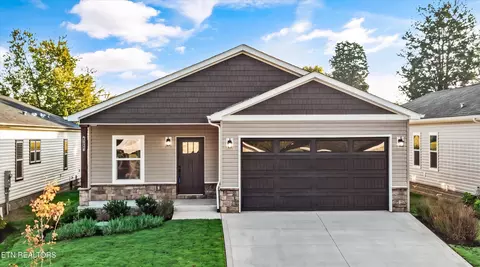 7634 Sycamore Breeze Rd, Knoxville, TN 37920