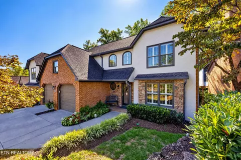 935 Ethans Glen Dr, Knoxville, TN 37923