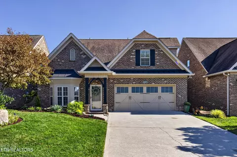 1237 Bishops View Ln, Knoxville, TN 37932