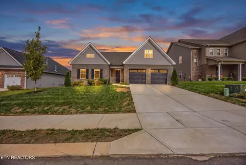 1130 Beech Tree Cv, Maryville, TN 37801
