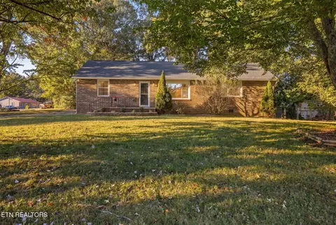 1901 Woodson Dr, Knoxville, TN 37920