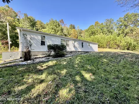 11829 Yarnell Rd, Knoxville, TN 37932