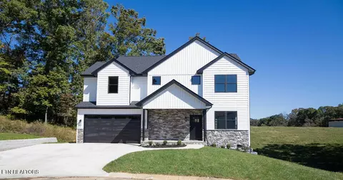 2200 Lulu Lizzy Ln, Knoxville, TN 37932