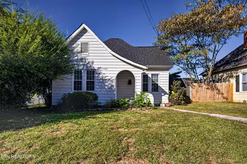 1133 Hiawassee Ave, Knoxville, TN 37917