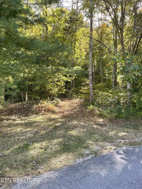 K D Lane, Maynardville, TN 37807