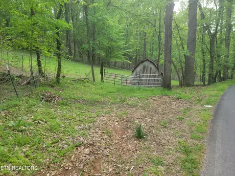 Fielden Store Rd, New Market, TN 37820