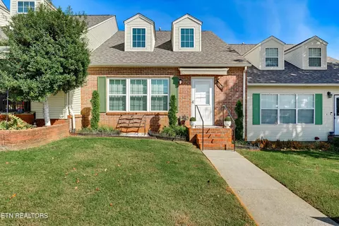 1733 Colony Square Ct, Maryville, TN 37801