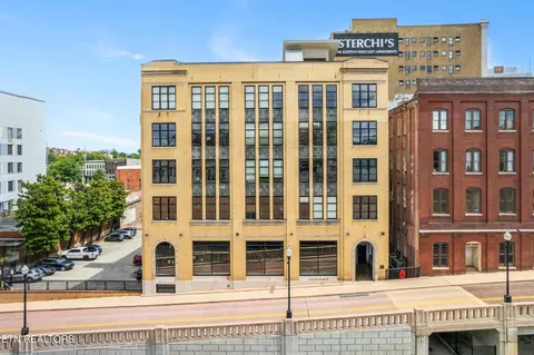 220 W Jackson Ave #306, Knoxville, TN 37902