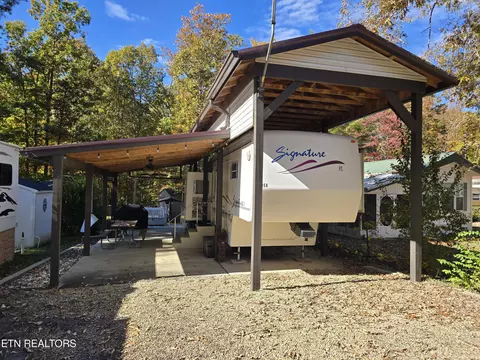 86 Apache Tr, Crossville, TN 38572