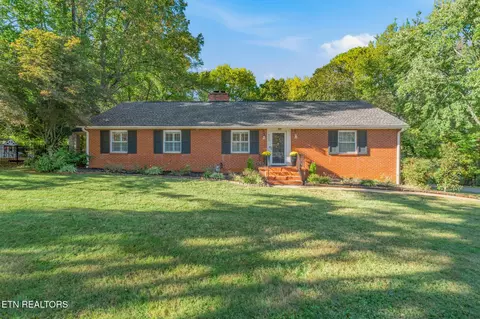 6909 Deane Hill Dr, Knoxville, TN 37919
