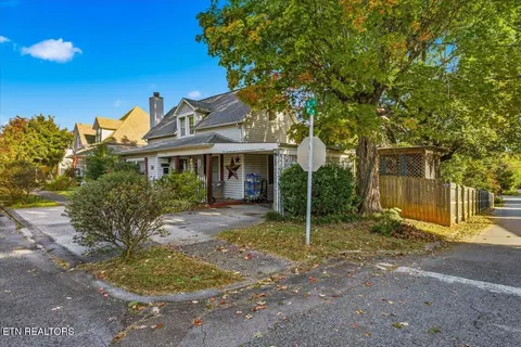 501 N A St, Lenoir City, TN 37771
