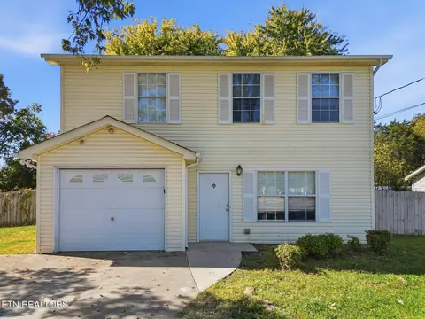 7831 Emory Chase Ln, Knoxville, TN 37918