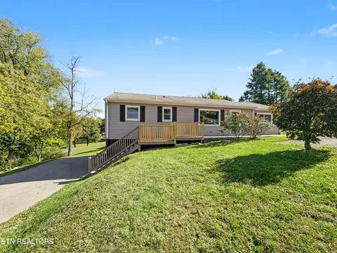 4238 Plummer Rd, Knoxville, TN 37918