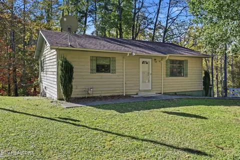 155 Crabtree Rd, Huntsville, TN 37756