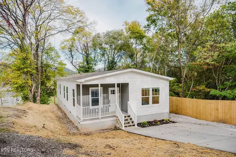 933 Maryland Ave, Knoxville, TN 37921