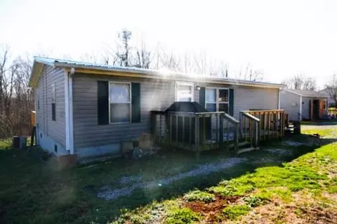 1606 Bicknell Rd, Clarkrange, TN 38553 photo 1