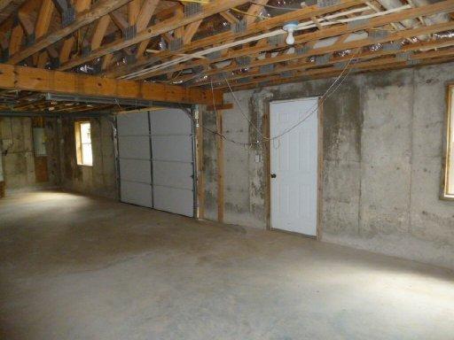 344 Rolling Meadows Ln, Oneida, TN 37841 photo 17