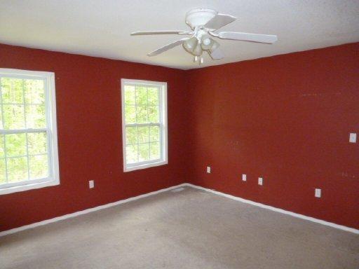 344 Rolling Meadows Ln, Oneida, TN 37841 photo 12