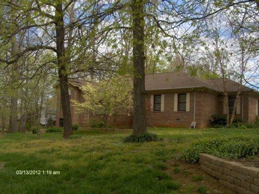 1438 N Wright Rd, Alcoa, TN 37701 photo 2