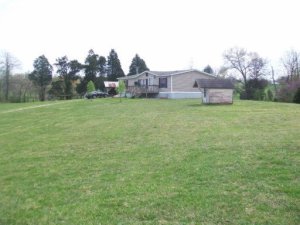 191 Willowtree Ln, Jacksboro, TN 37757 photo 1