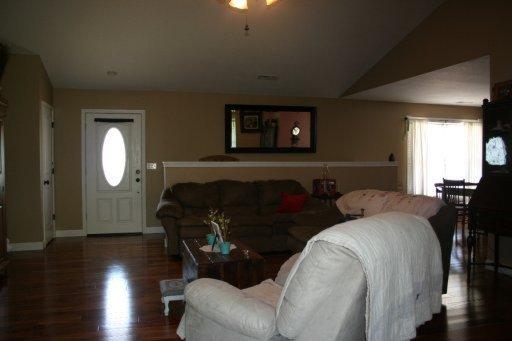 220 Franklin Estates Ln, Greenback, TN 37742 photo 2