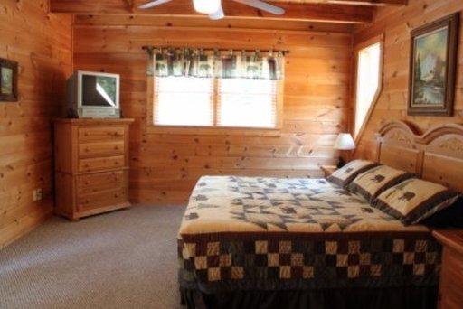 2436 E View Dr, Sevierville, TN 37876 photo 9