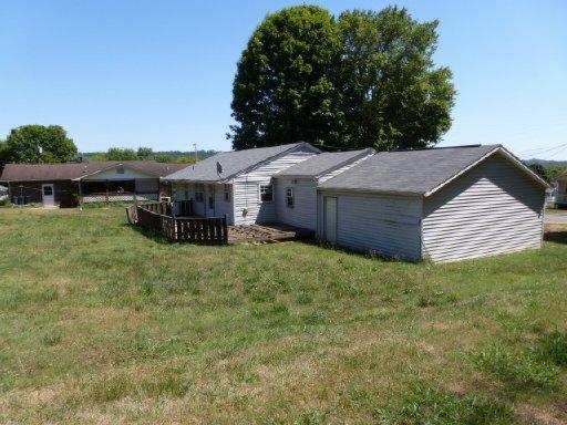 205 Baker Ave, Clinton, TN 37716 photo 6