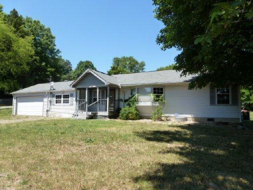 205 Baker Ave, Clinton, TN 37716 photo 1