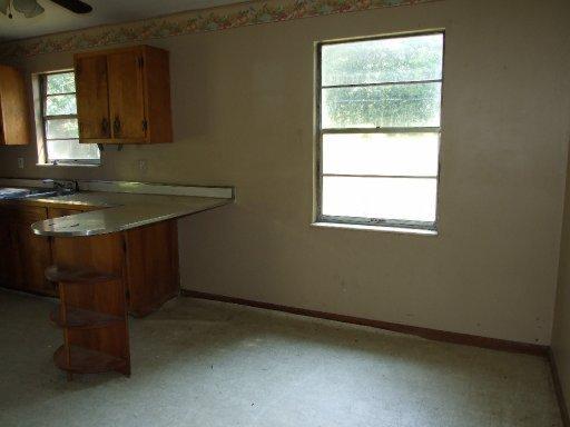 964 Rome Rd, Lancing, TN 37770 photo 6