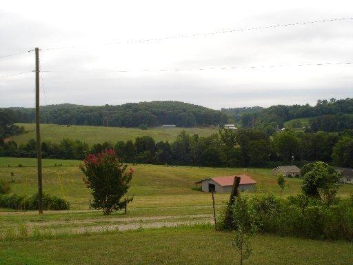 1425 Calloway Rd, Loudon, TN 37774 photo 2