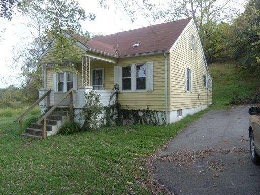 3076 Wilderness Rd Dr, Ewing, VA 24248 photo 1