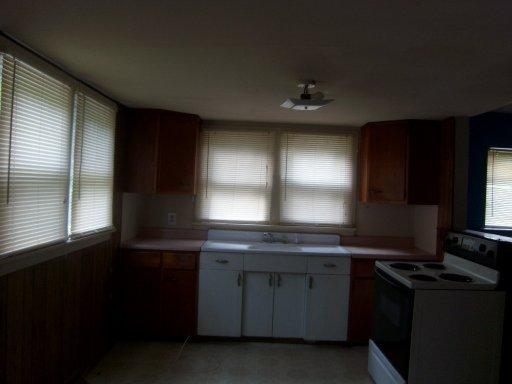 3076 Wilderness Rd Dr, Ewing, VA 24248 photo 2