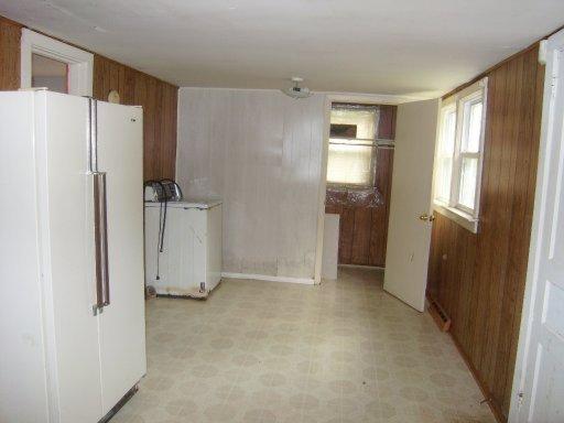 3076 Wilderness Rd Dr, Ewing, VA 24248 photo 4