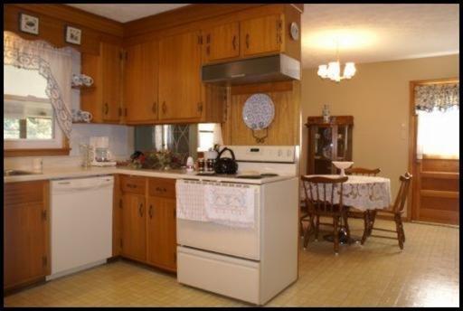 7916 Ewing Rd, Powell, TN 37849 photo 4