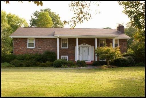 7916 Ewing Rd, Powell, TN 37849 photo 1
