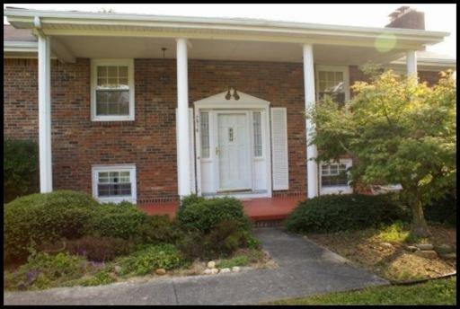 7916 Ewing Rd, Powell, TN 37849 photo 6