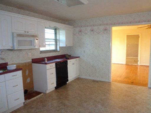 2461 Willow Garden Cir, Talbott, TN 37877 photo 8