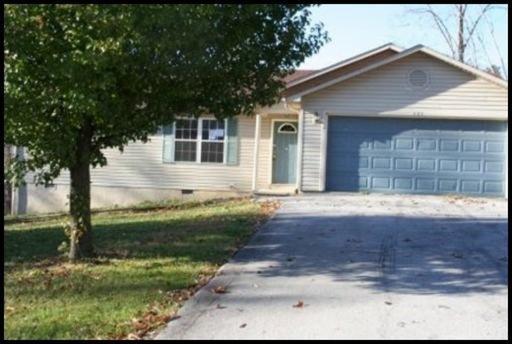 525 Keri Ln, Clarkrange, TN 38553 photo 1