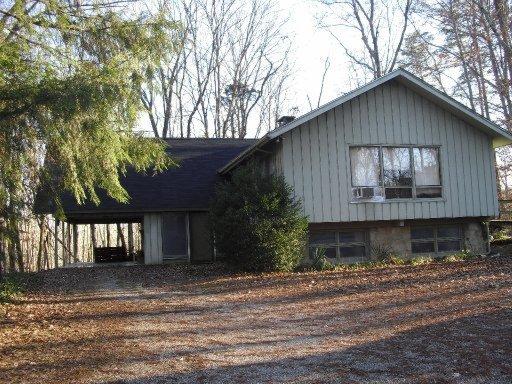 919 Eagle Bend Rd, Clinton, TN 37716 photo 1