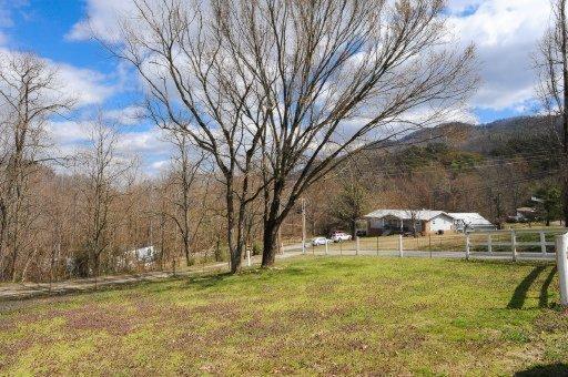 911 Blair Loop Rd, Walland, TN 37886 photo 10