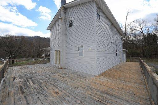 911 Blair Loop Rd, Walland, TN 37886 photo 7