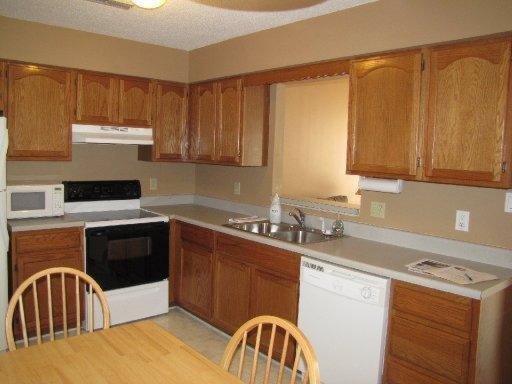 8056 Intervale Ln, Powell, TN 37849 photo 6