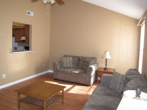 8056 Intervale Ln, Powell, TN 37849 photo 2
