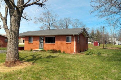 418 Elm St, Baxter, TN 38544 photo 2