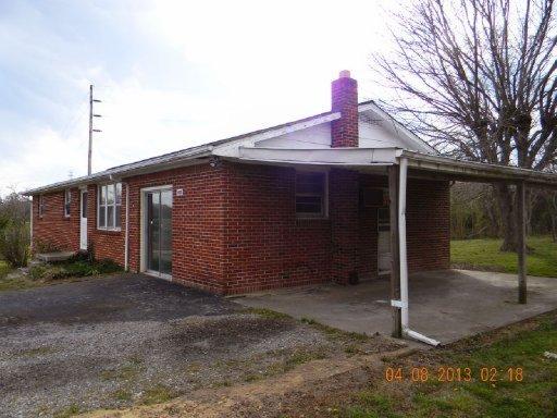 7945 Old Baxter Rd, Baxter, TN 38544 photo 4