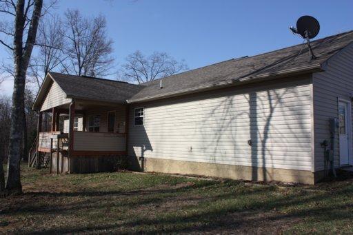 204 Frontier Dr, Grimsley, TN 38565 photo 2